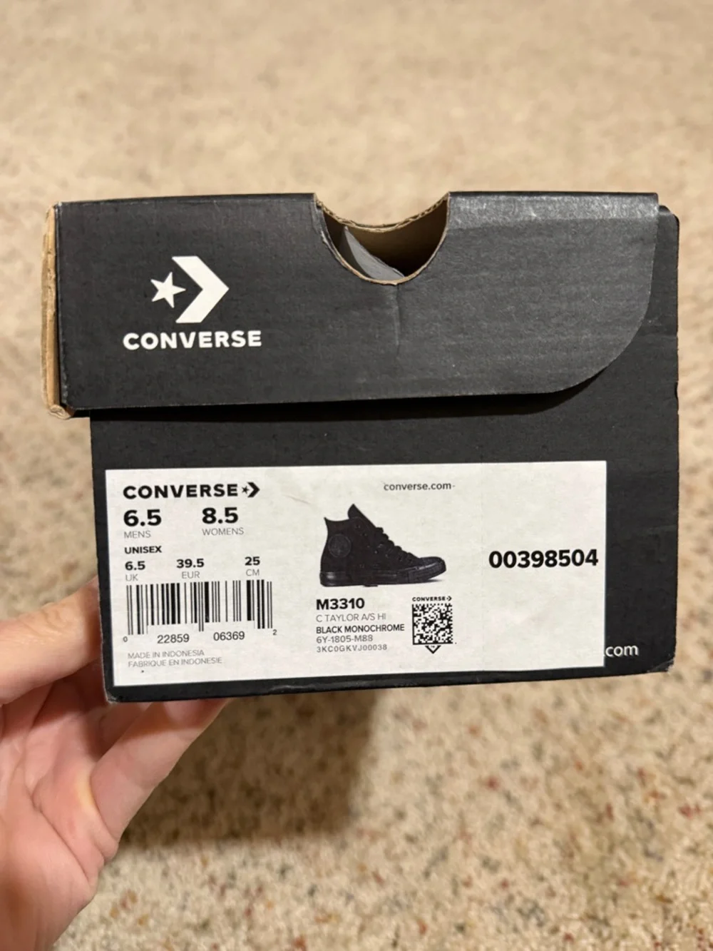 Hi-Top Converse - Picture 7 of 7